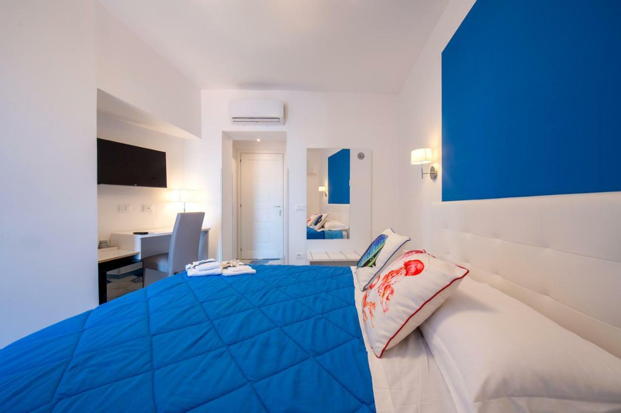 Affittacamere Caruso Sea View 2*