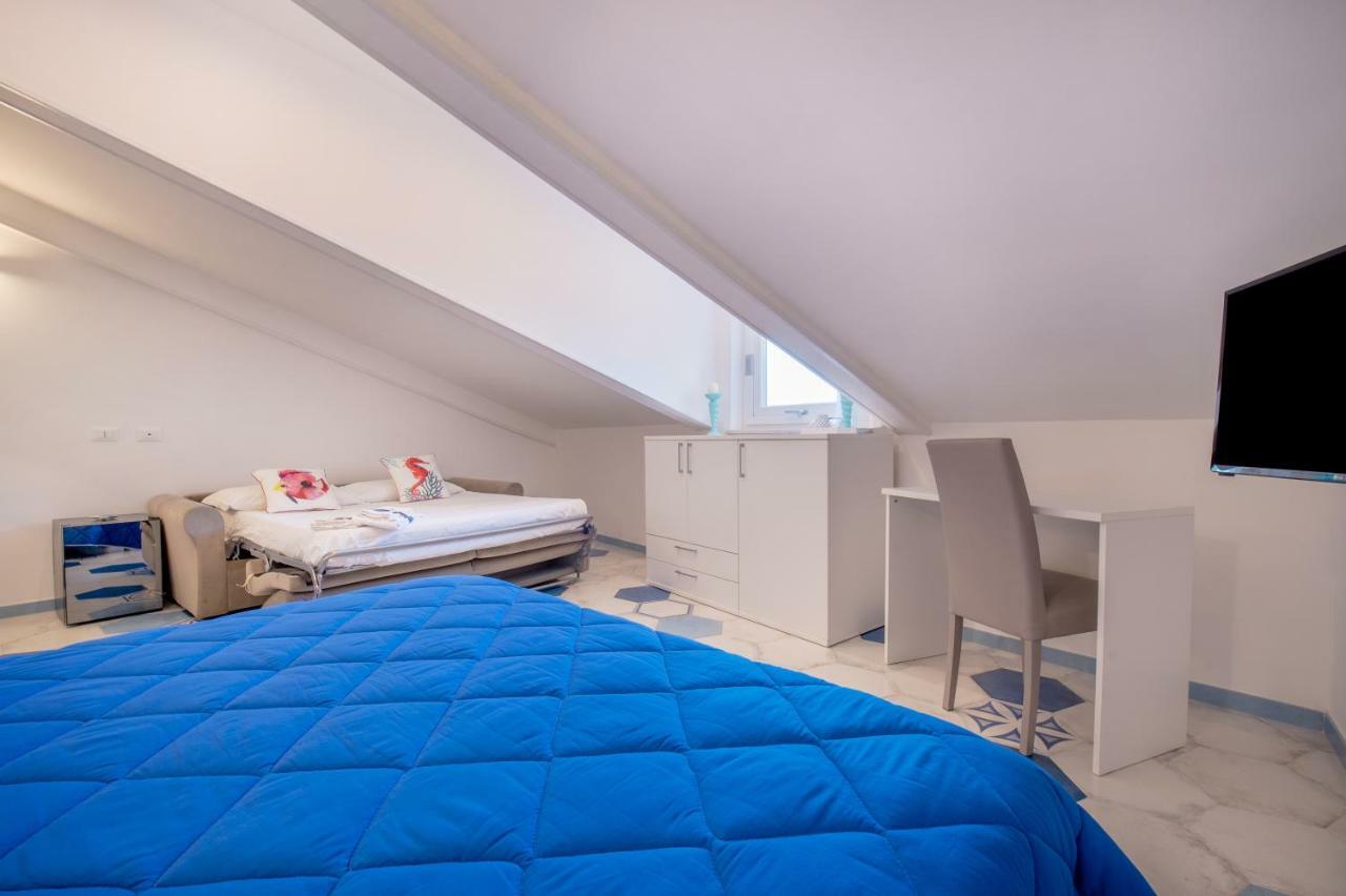 Affittacamere Caruso Sea View 2*